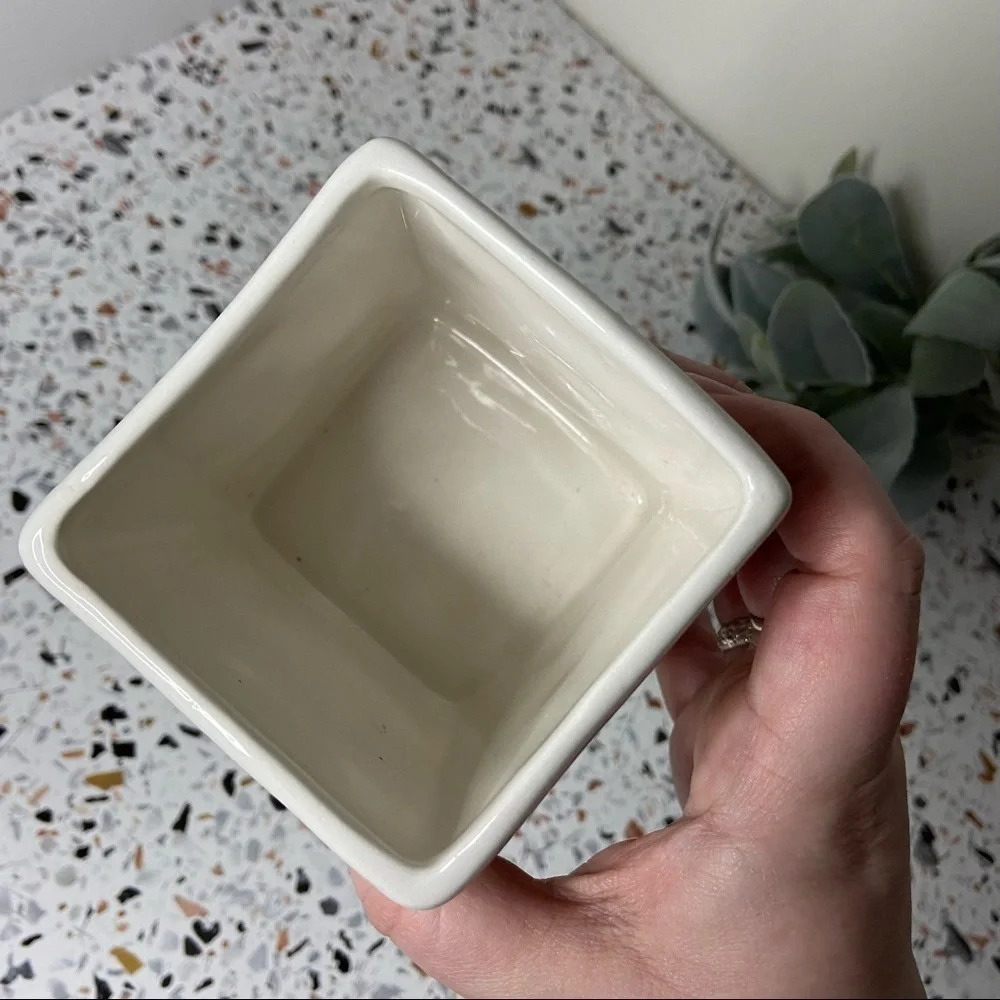 FLAWLESS Makeup Storage Ceramic Brush Collectible Bathroom Home Decor - Picture 4 of 9